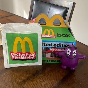 LIMITED EDITION CACTUS PLANT FLEA MARKET ADULT HAPPY MEAL WITH GRIMACE TOY